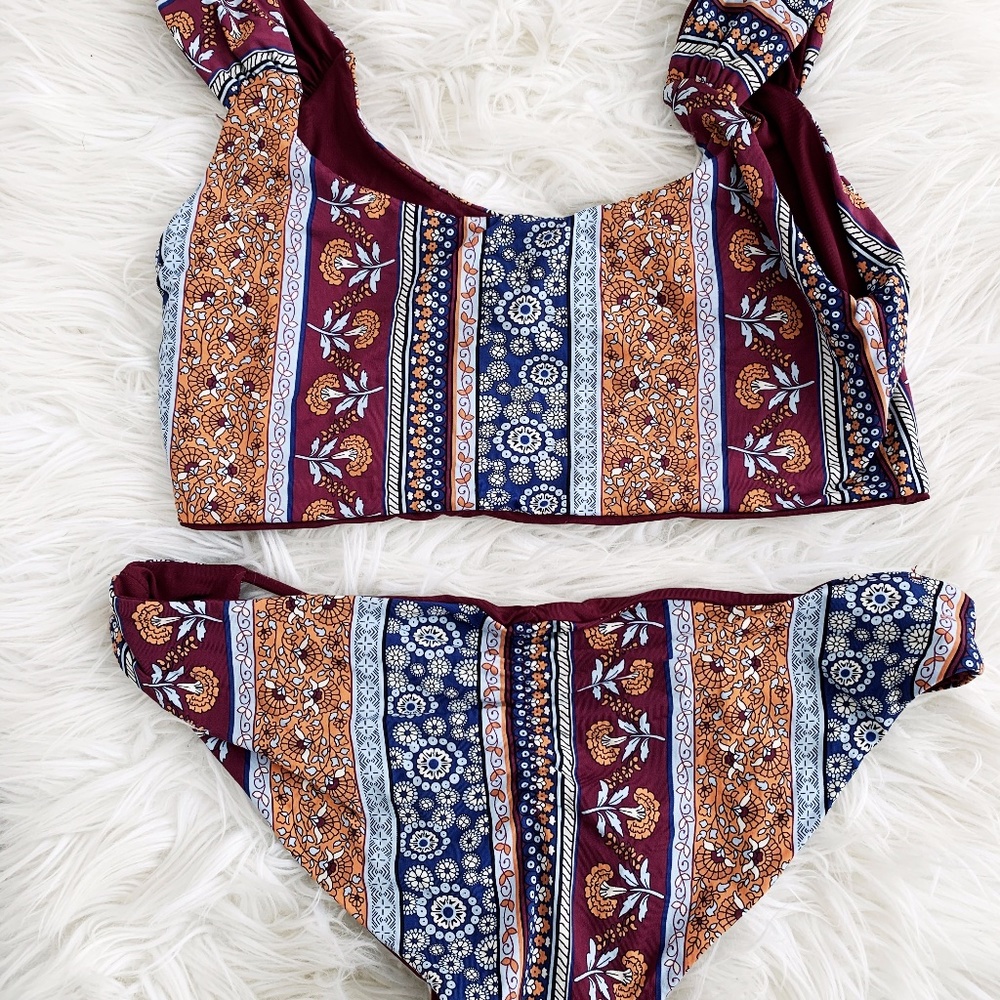 Two-Piece Patterned Reversible Bikini Set - Picture 3 of 6